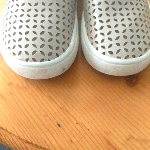 Michael Michael Kors Little Girl Slip On Shoes - Picture 8 of 8